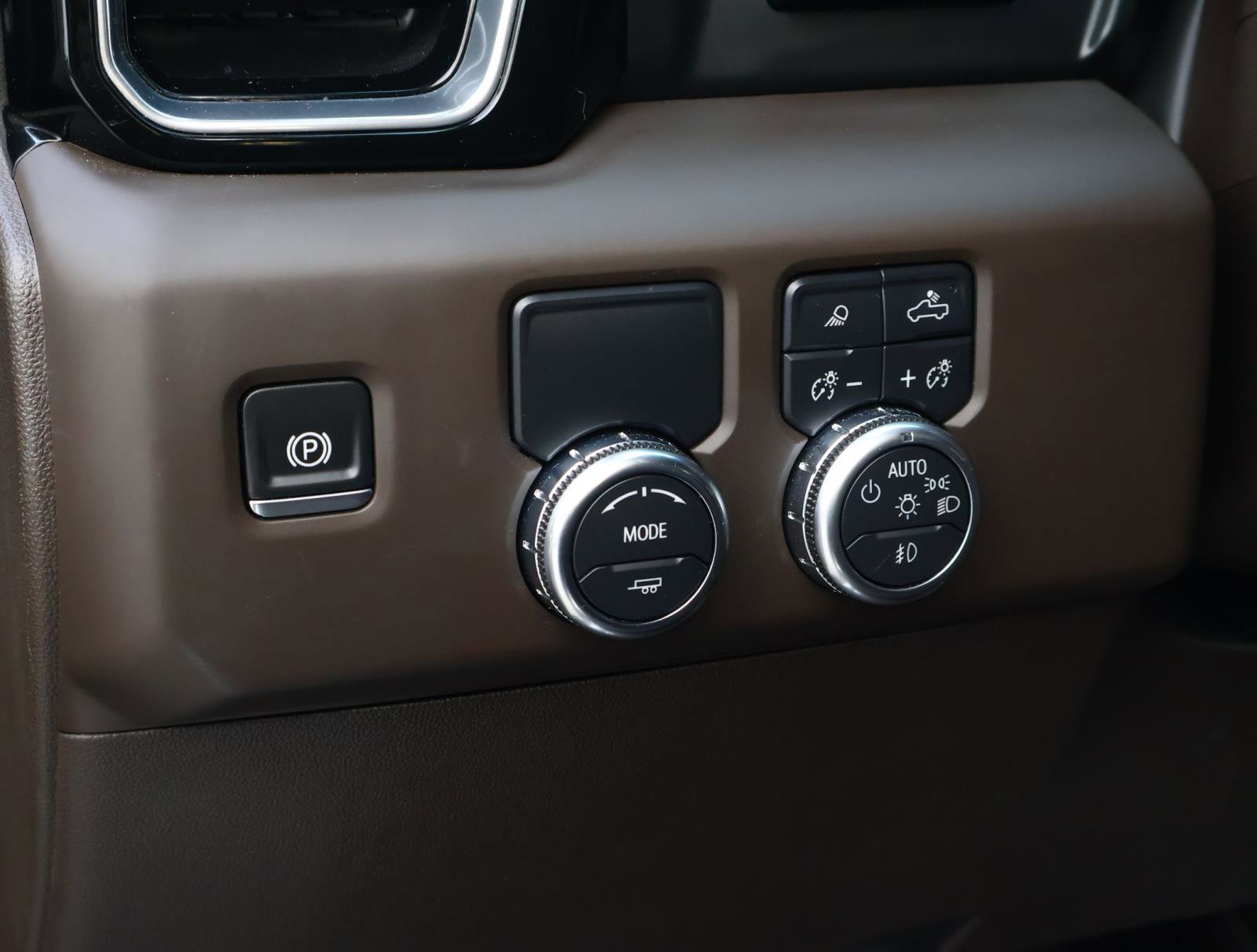 Used 2024 GMC Sierra 1500 Denali w/ Technology Package image 25