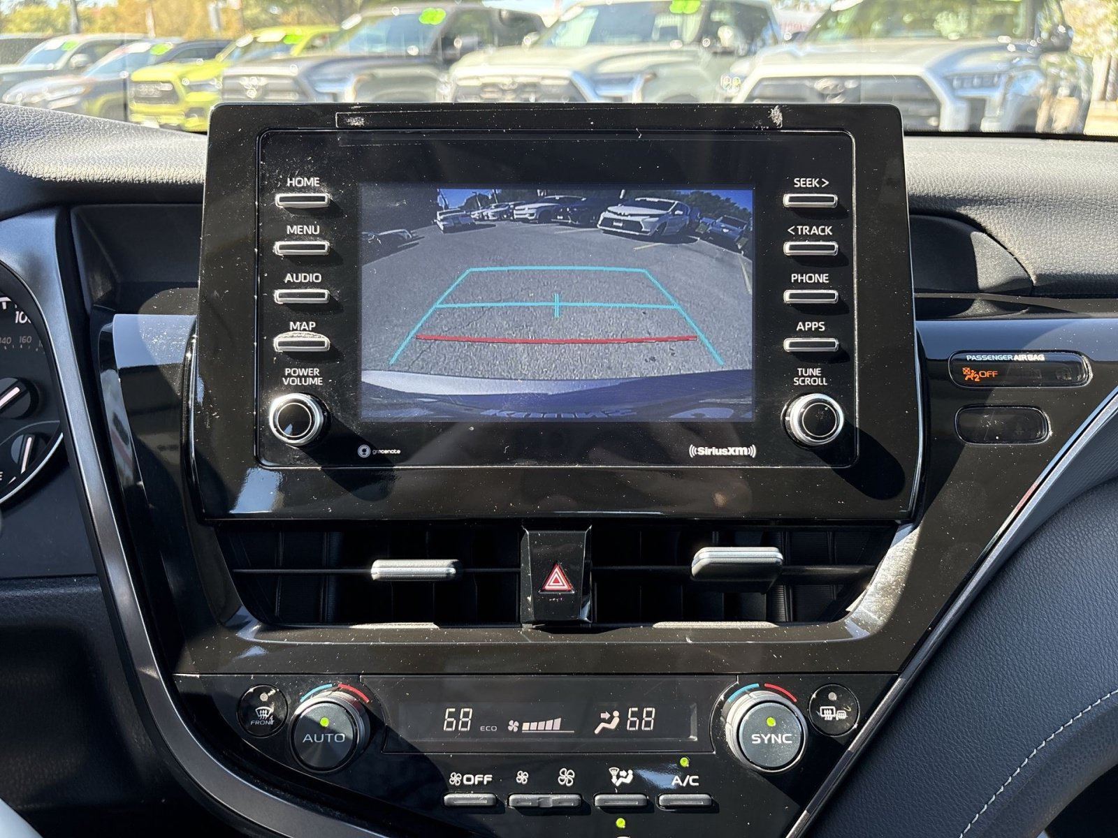 Used 2024 Toyota Camry SE FWD image 19