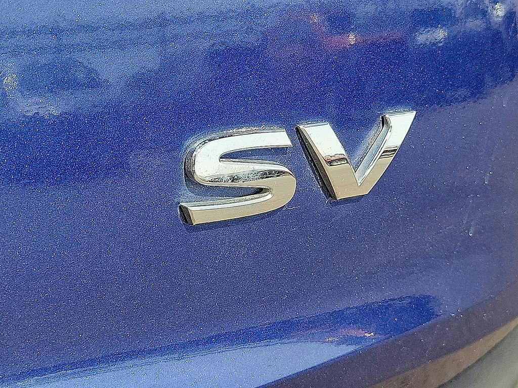 Used 2021 Nissan Rogue SV w/ Premium Package image 9