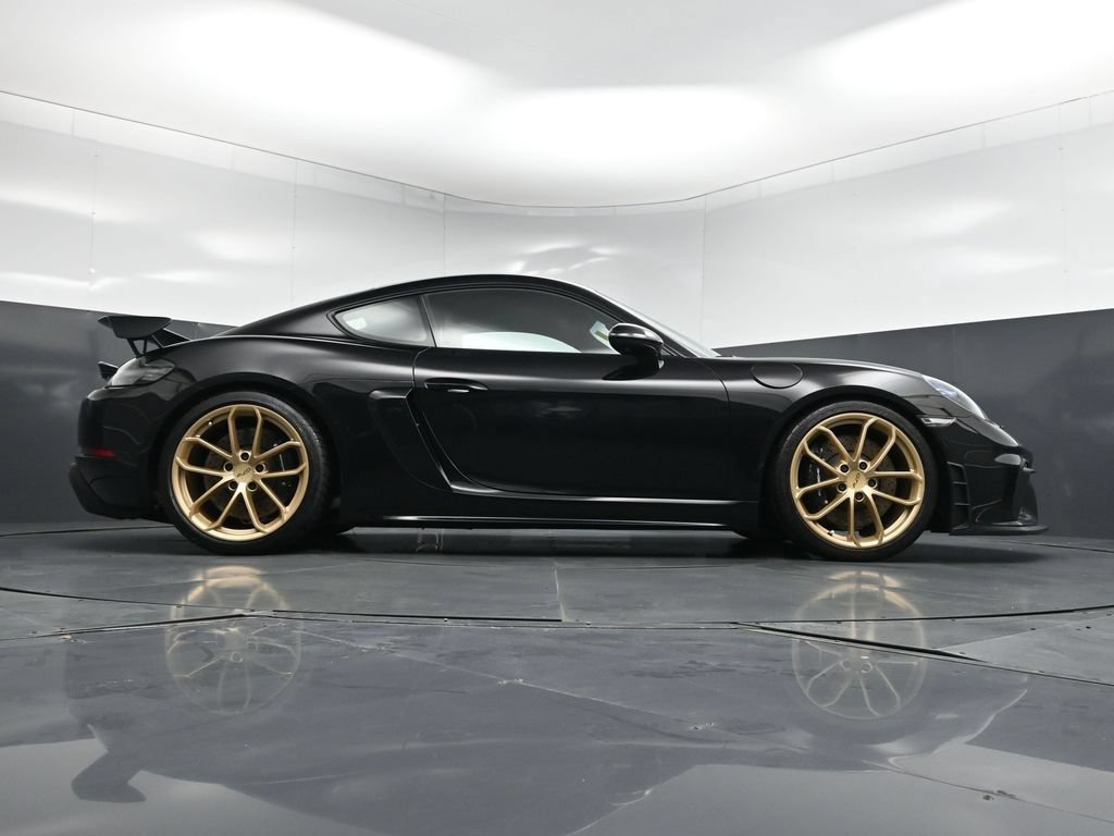 Used 2022 Porsche 718 Cayman GT4 RWD image 27