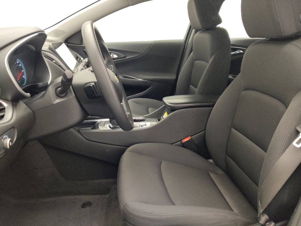 Used 2025 Chevrolet Malibu LT FWD image 17