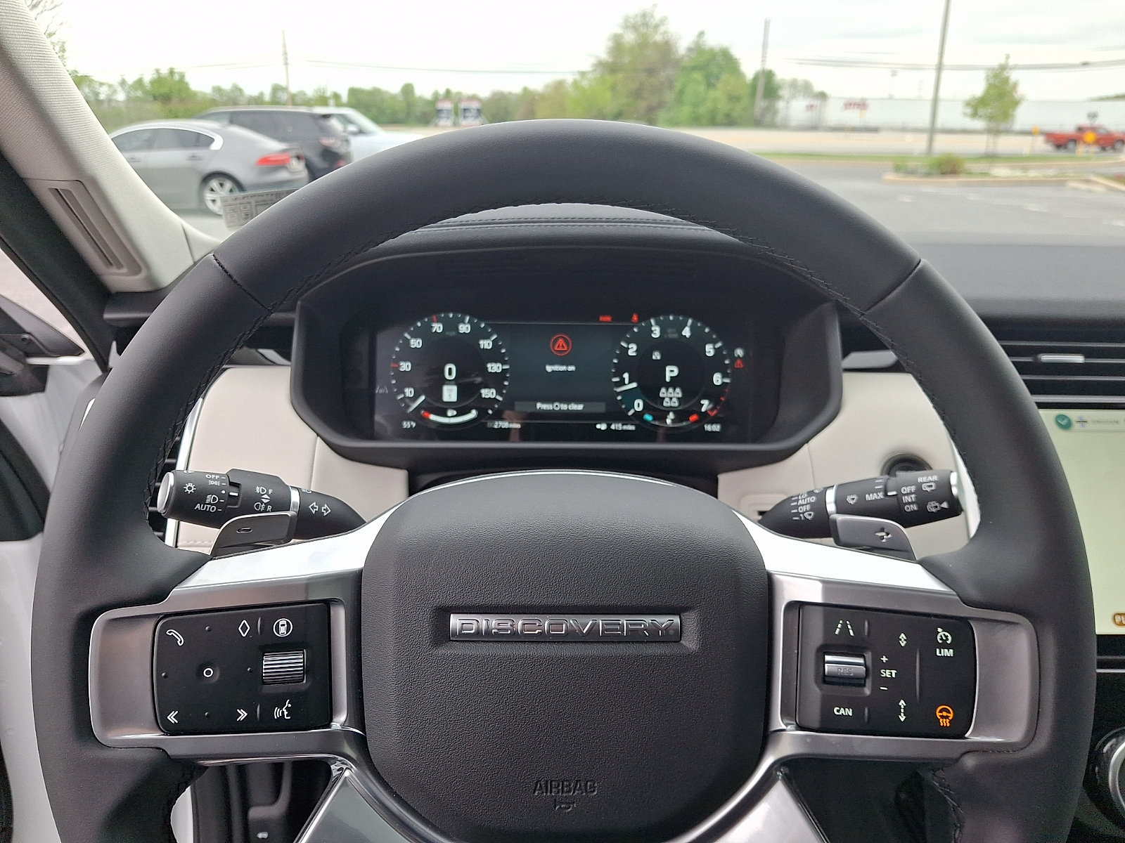 New 2026 Land Rover Discovery S AWD/4WD image 18