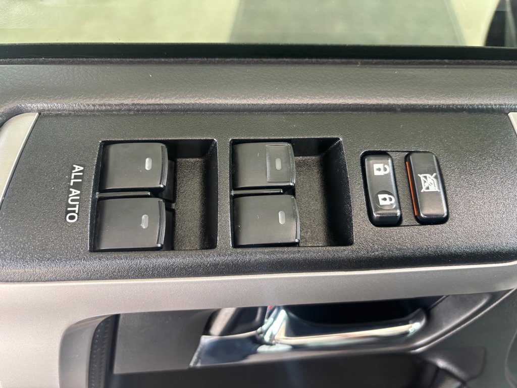 Used 2019 Toyota 4Runner SR5 Premium AWD/4WD image 21