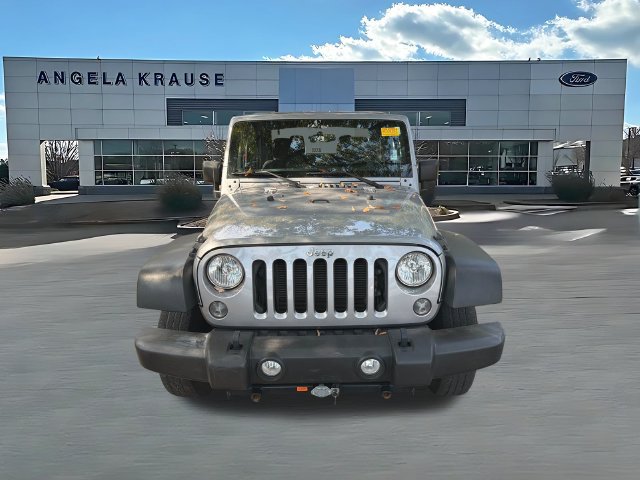 Used 2016 Jeep Wrangler Sport w/ Connectivity Group AWD/4WD image 2