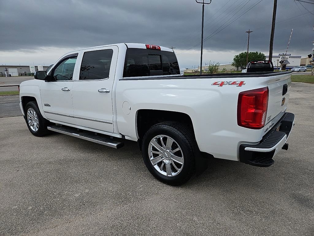 Used 2017 Chevrolet Silverado 1500 High Country image 4