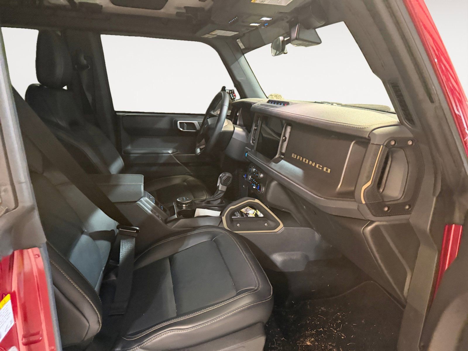 Certified 2025 Ford Bronco Badlands AWD/4WD image 15