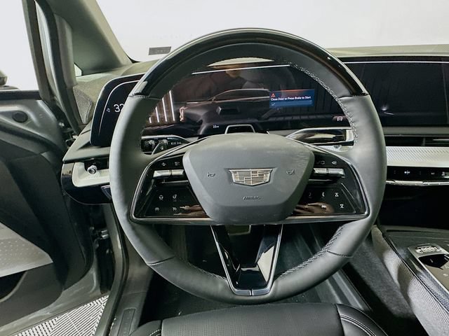 New 2026 Cadillac Optiq Luxury 2 AWD/4WD image 9