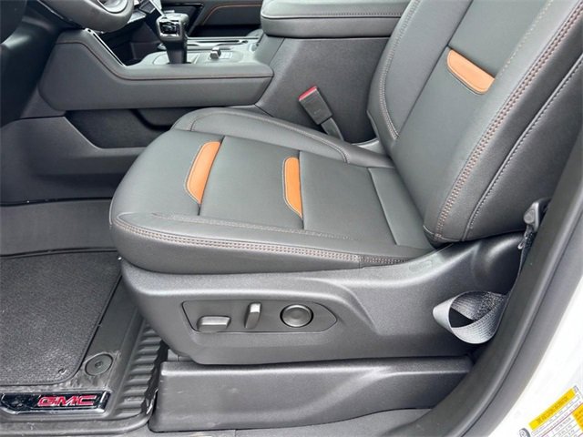 New 2026 GMC Sierra 1500 AT4 w/ AT4 Premium Package image 19