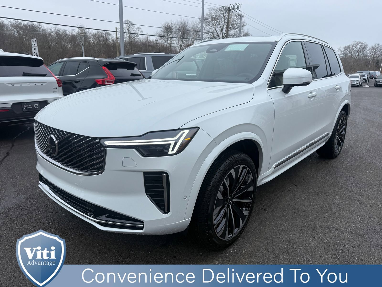 New 2026 Volvo XC90 B6 Plus w/ Protection Package Premier image 4