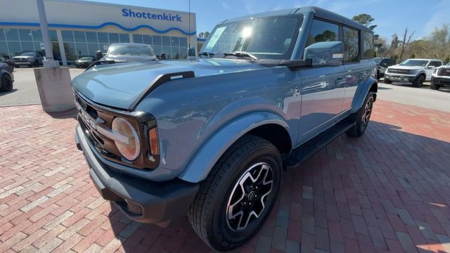 Used 2023 Ford Bronco Outer Banks AWD/4WD image 5