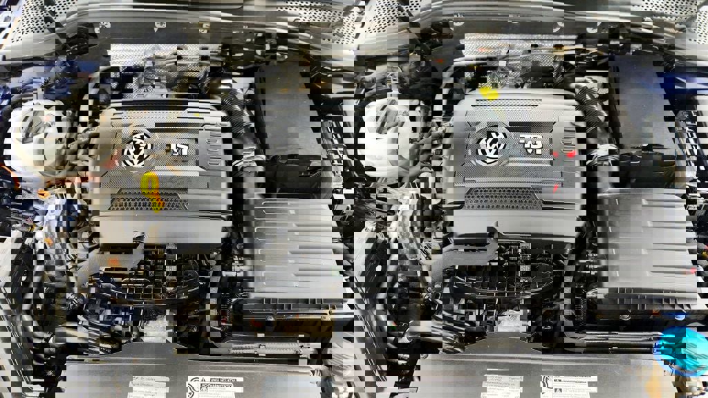 Used 2016 Volkswagen Golf SE w/ Lighting Package image 25