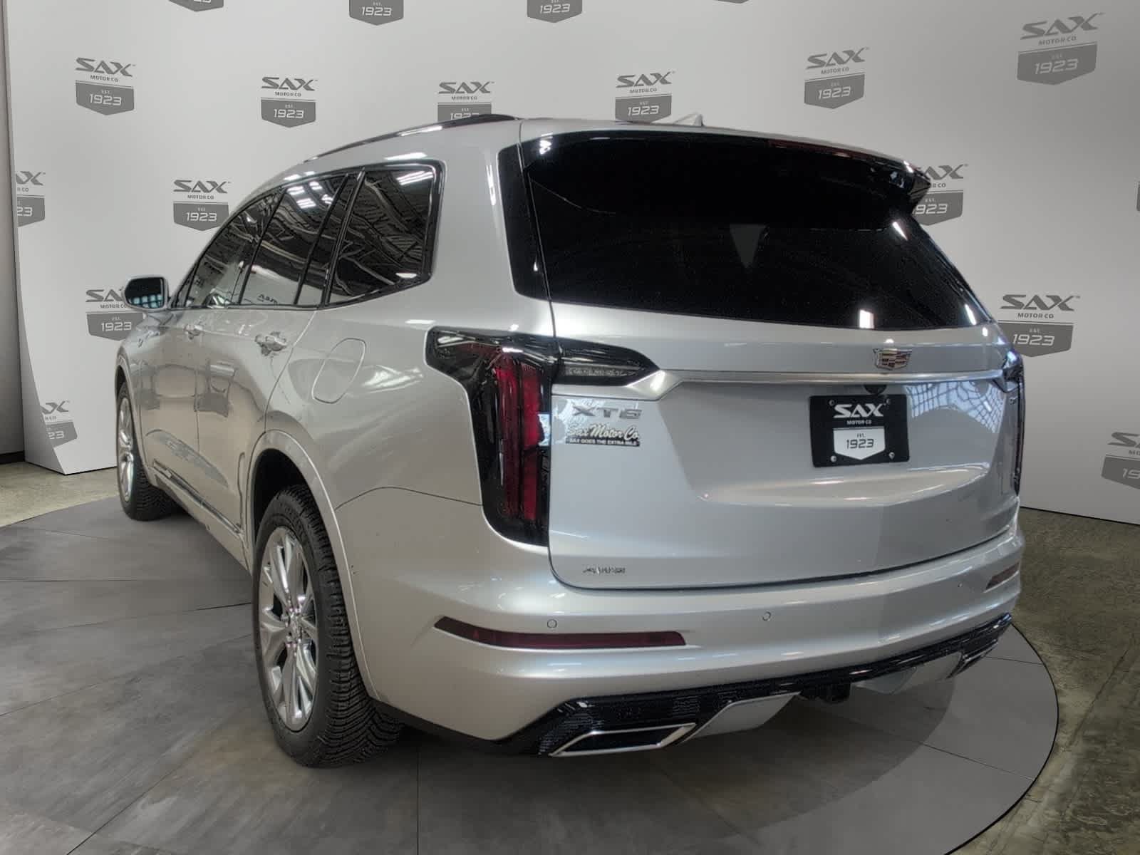Used 2020 Cadillac XT6 Sport AWD/4WD image 3