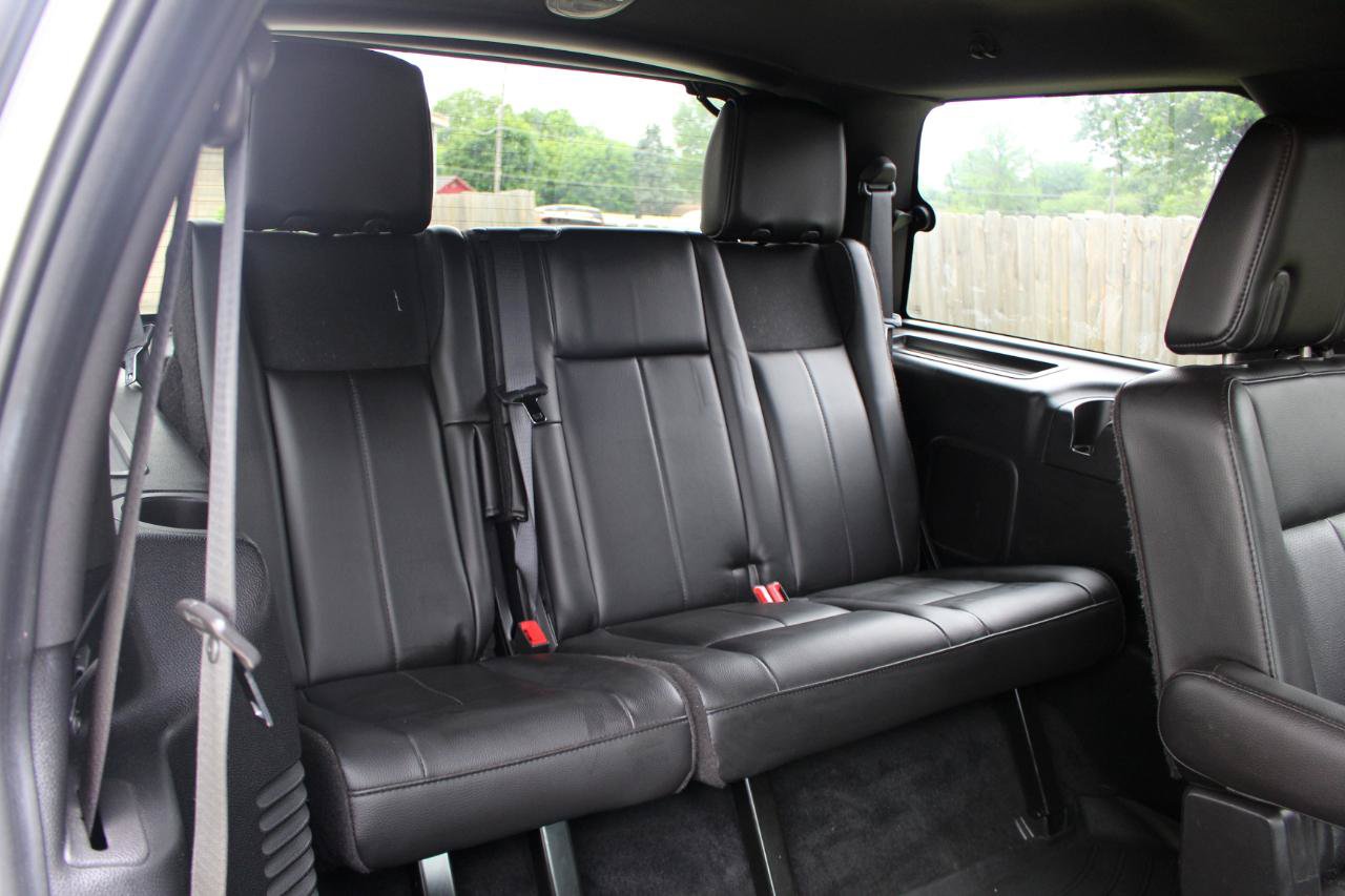 Used 2014 Ford Expedition Limited w/ Equipment Group 301A AWD/4WD image 38