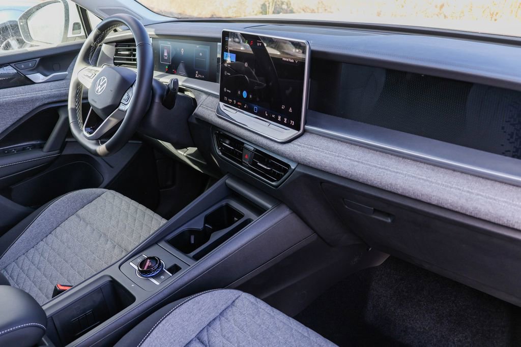 New 2025 Volkswagen Tiguan S image 40