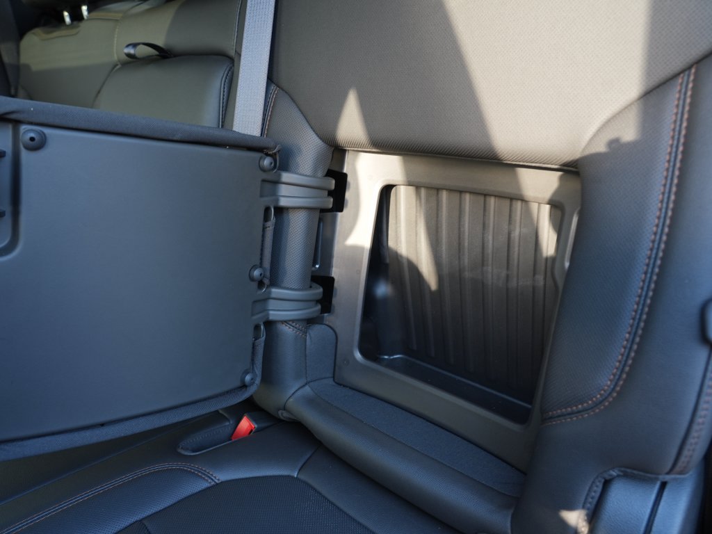 Certified 2021 GMC Sierra 1500 AT4 w/ AT4 Premium Package AWD/4WD image 31