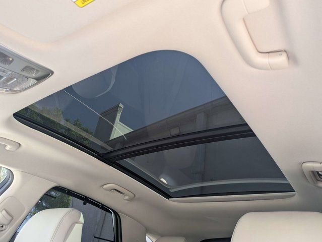 Used 2023 Genesis GV70 2.5T w/ Advanced Package AWD/4WD image 22