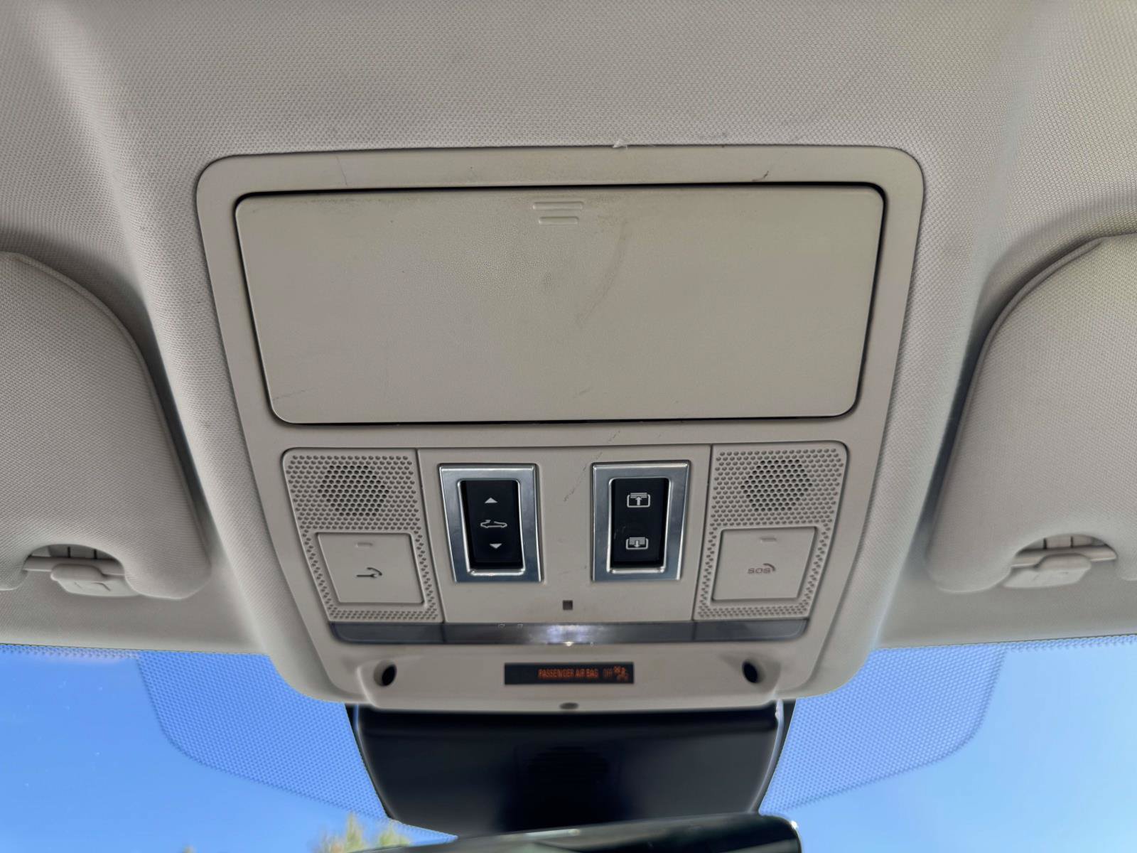 Used 2019 Jaguar XE Premium AWD/4WD image 29