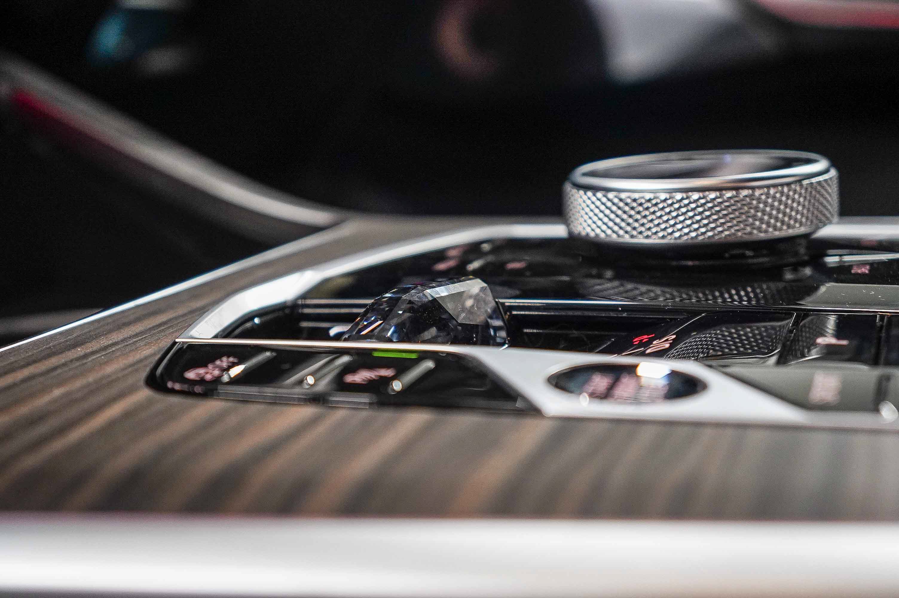 New 2027 BMW X7 M60i AWD/4WD image 25