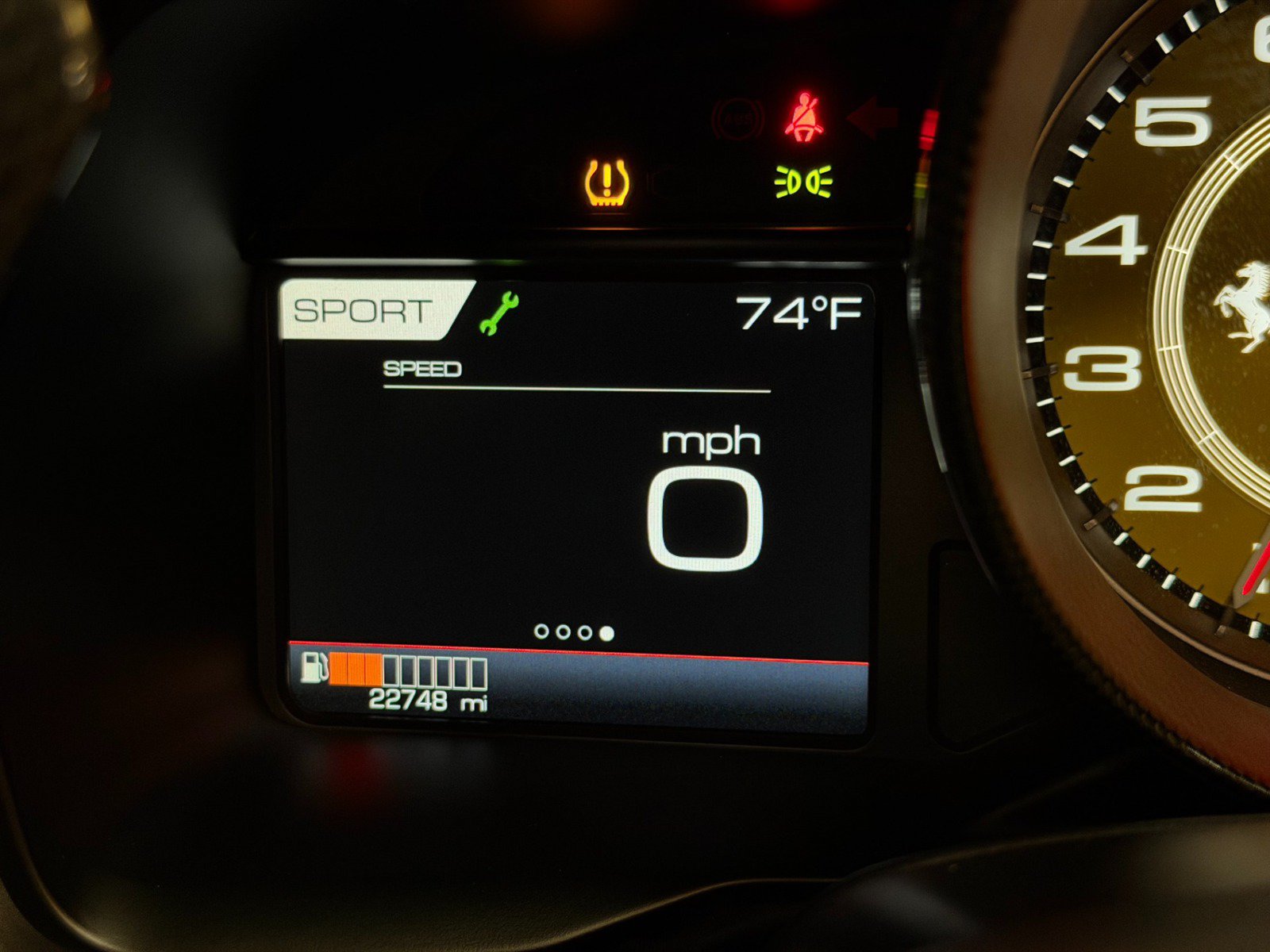Used 2021 Ferrari F8 Tributo RWD image 21