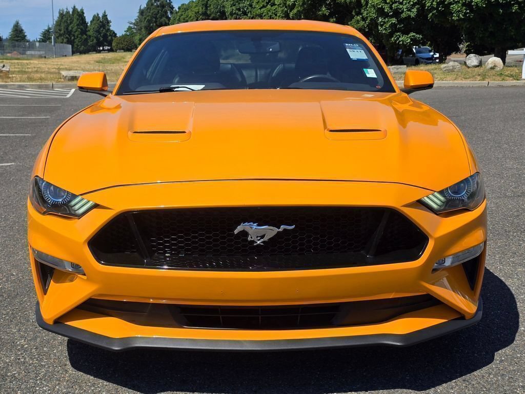 Used 2018 Ford Mustang Premium RWD image 8