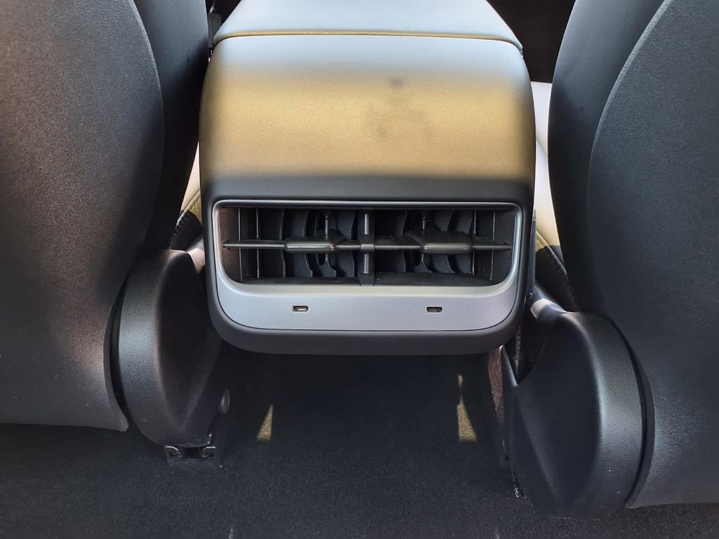 Used 2023 Tesla Model 3 Long Range image 17