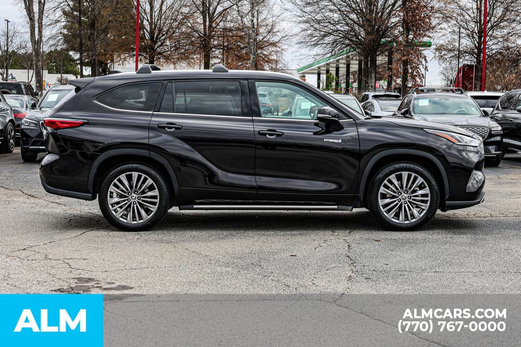 Used 2021 Toyota Highlander Platinum image 9