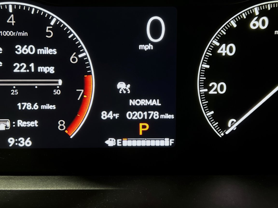 Used 2025 Honda Pilot EX-L image 8