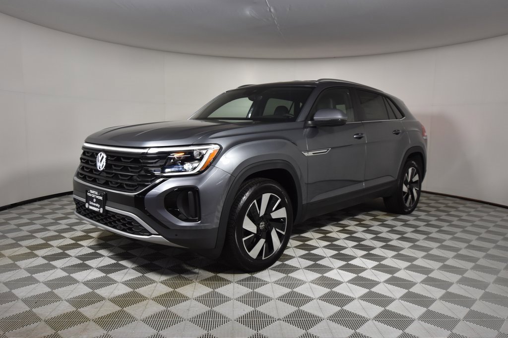 New 2025 Volkswagen Atlas Cross Sport SE image 3