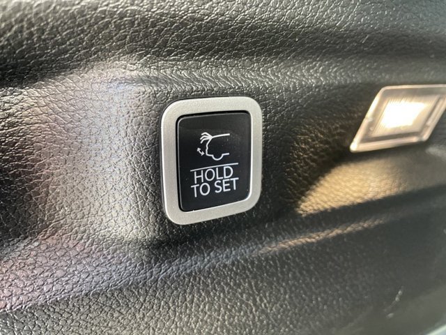 Used 2021 Jeep Grand Cherokee L Limited AWD/4WD image 22