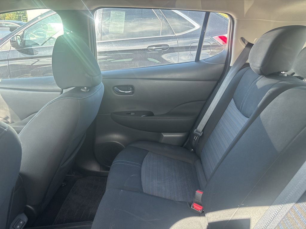 Used 2023 Nissan Leaf SV Plus image 3