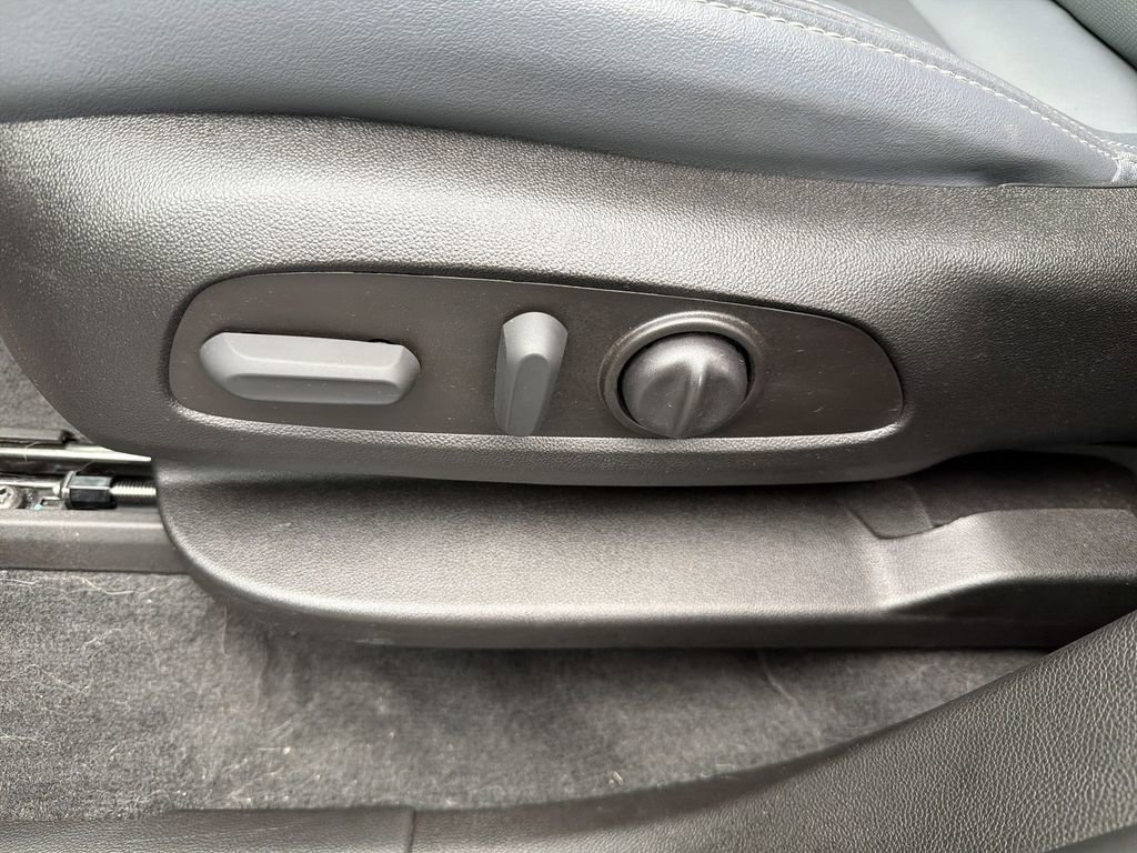 Used 2023 Buick Enclave Essence w/ LPO, Floor Liner Package FWD image 16
