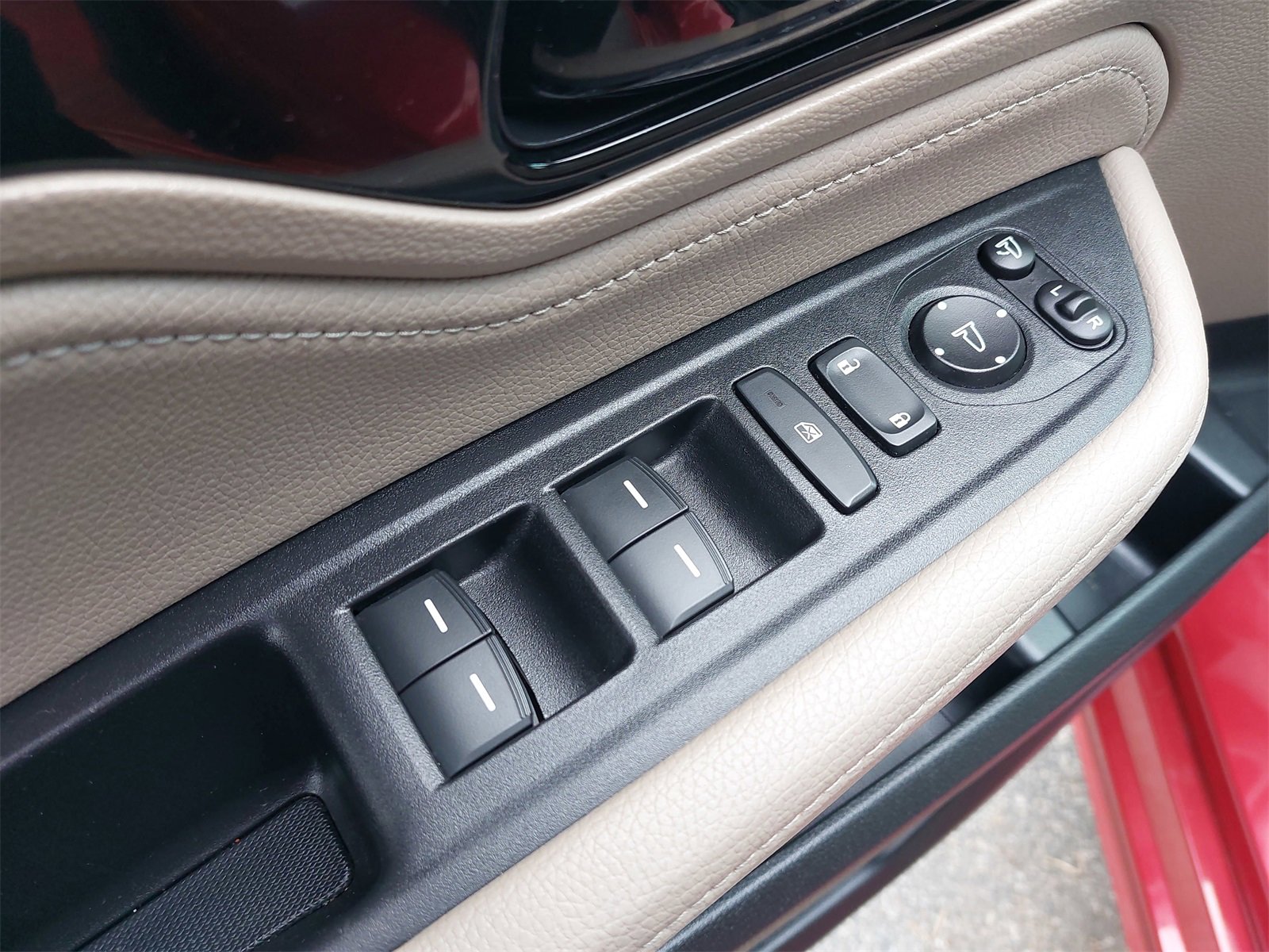 Used 2023 Honda Odyssey Elite image 31