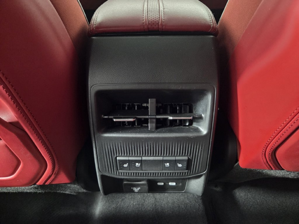 Used 2025 Jeep Wagoneer S Launch Edition AWD/4WD image 46
