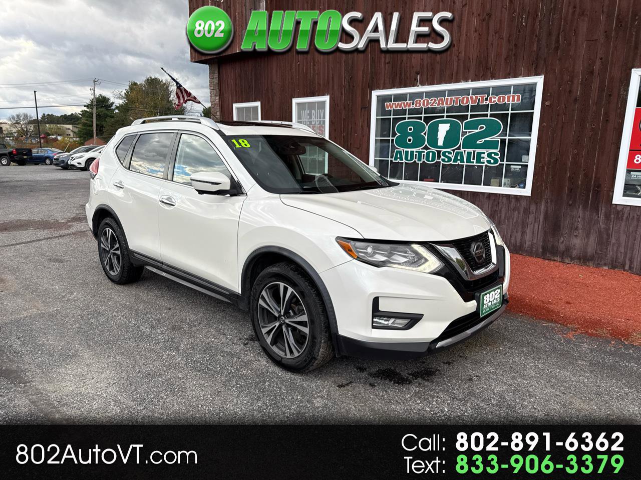 Used 2018 Nissan Rogue SL w/ Premium Package image 1