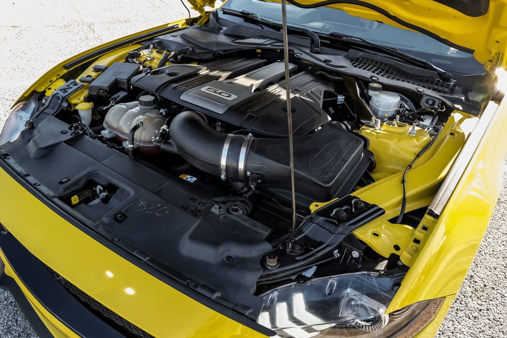 Used 2018 Ford Mustang GT w/ Black Accent Pkg image 32