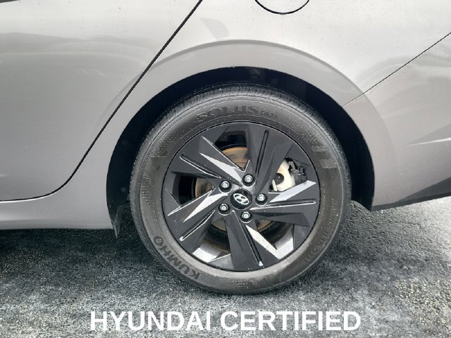 Certified 2023 Hyundai Elantra SEL FWD image 31