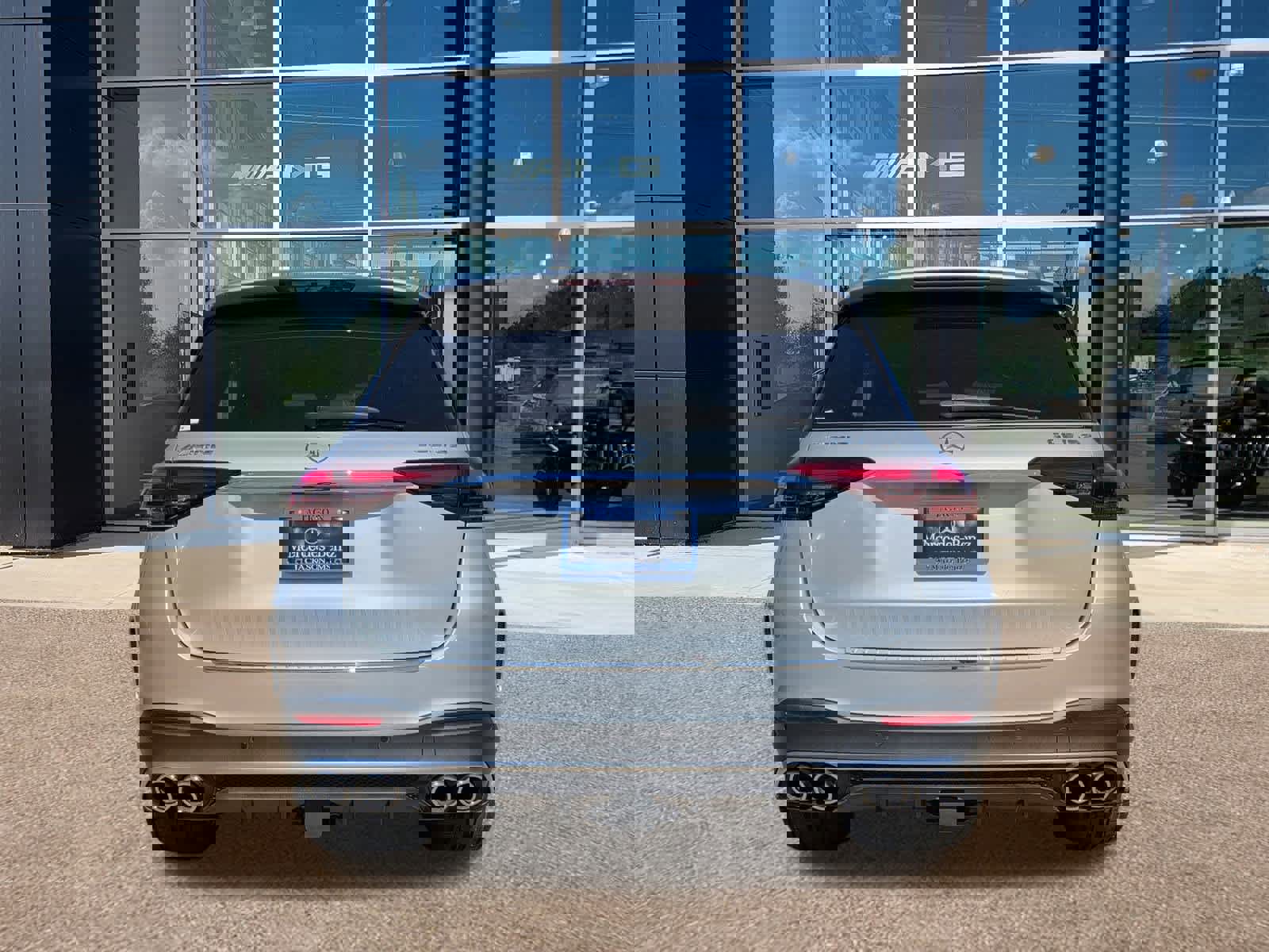 New 2026 Mercedes-Benz GLE 53 AMG 4MATIC image 6