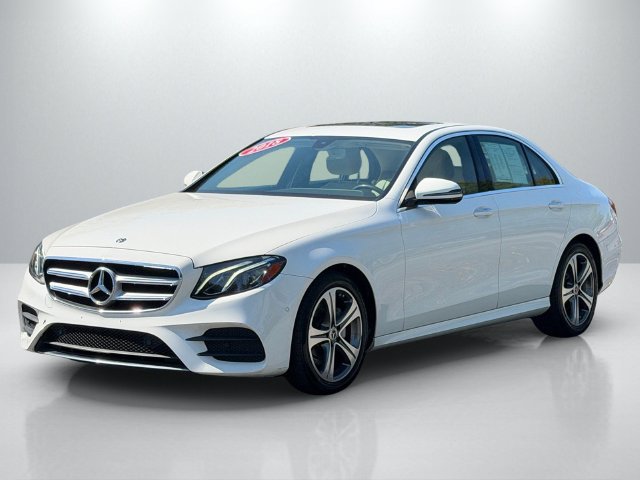 Used 2018 Mercedes-Benz E 300 4MATIC image 3