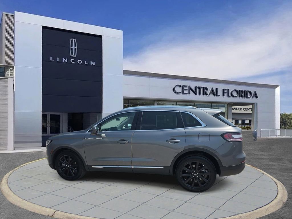 Used 2021 Lincoln Nautilus Reserve w/ Equipment Group 201A image 8