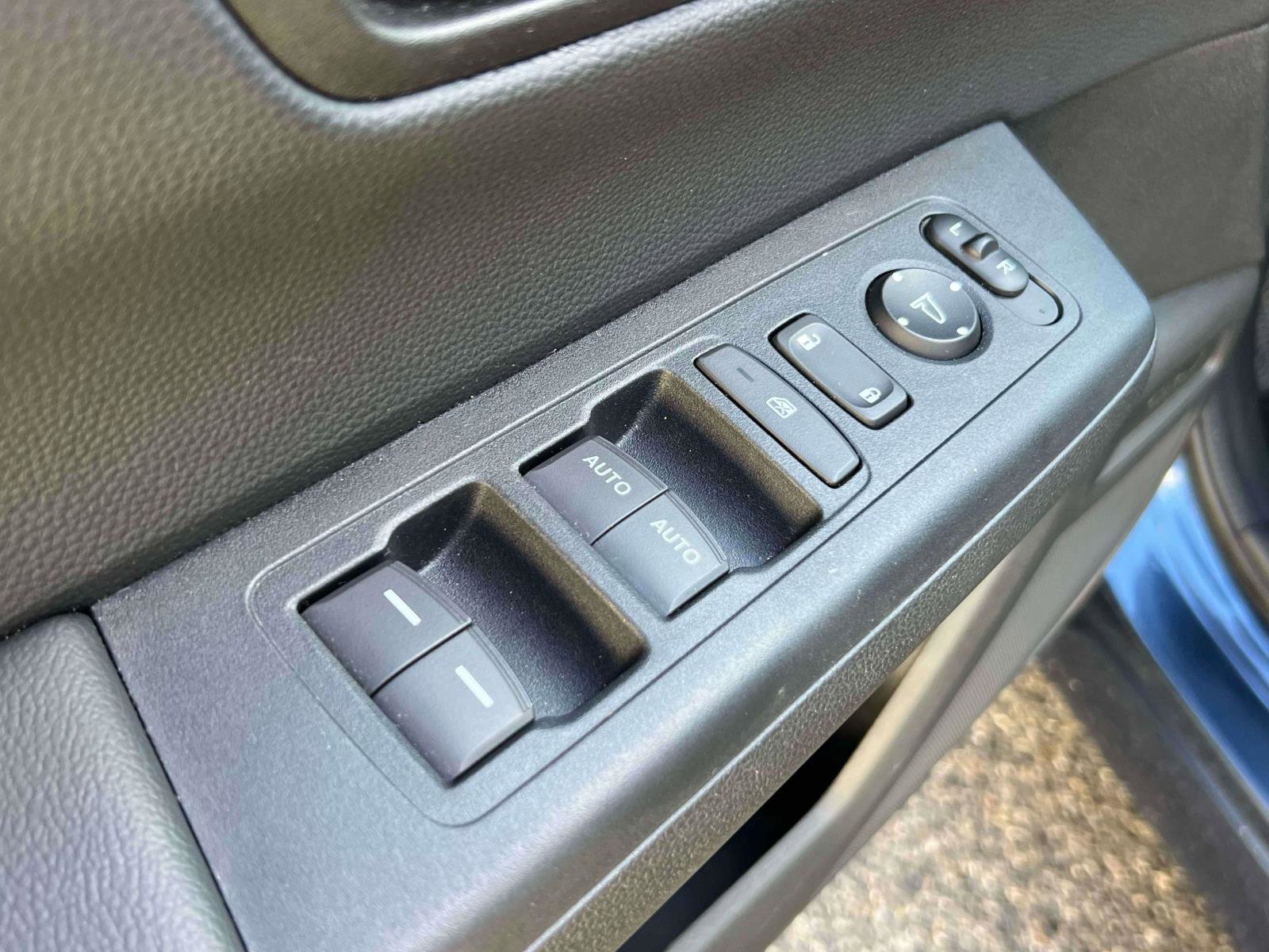 Used 2024 Honda CR-V Sport image 15