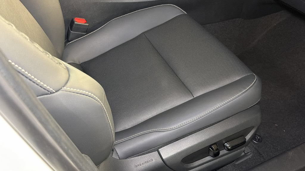 Used 2021 Lexus UX 250h w/ Premium Package AWD/4WD image 12