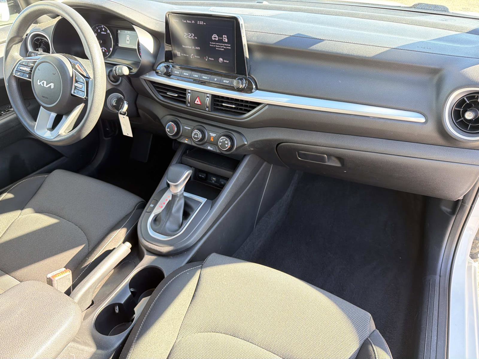 Used 2024 Kia Forte LXS image 25