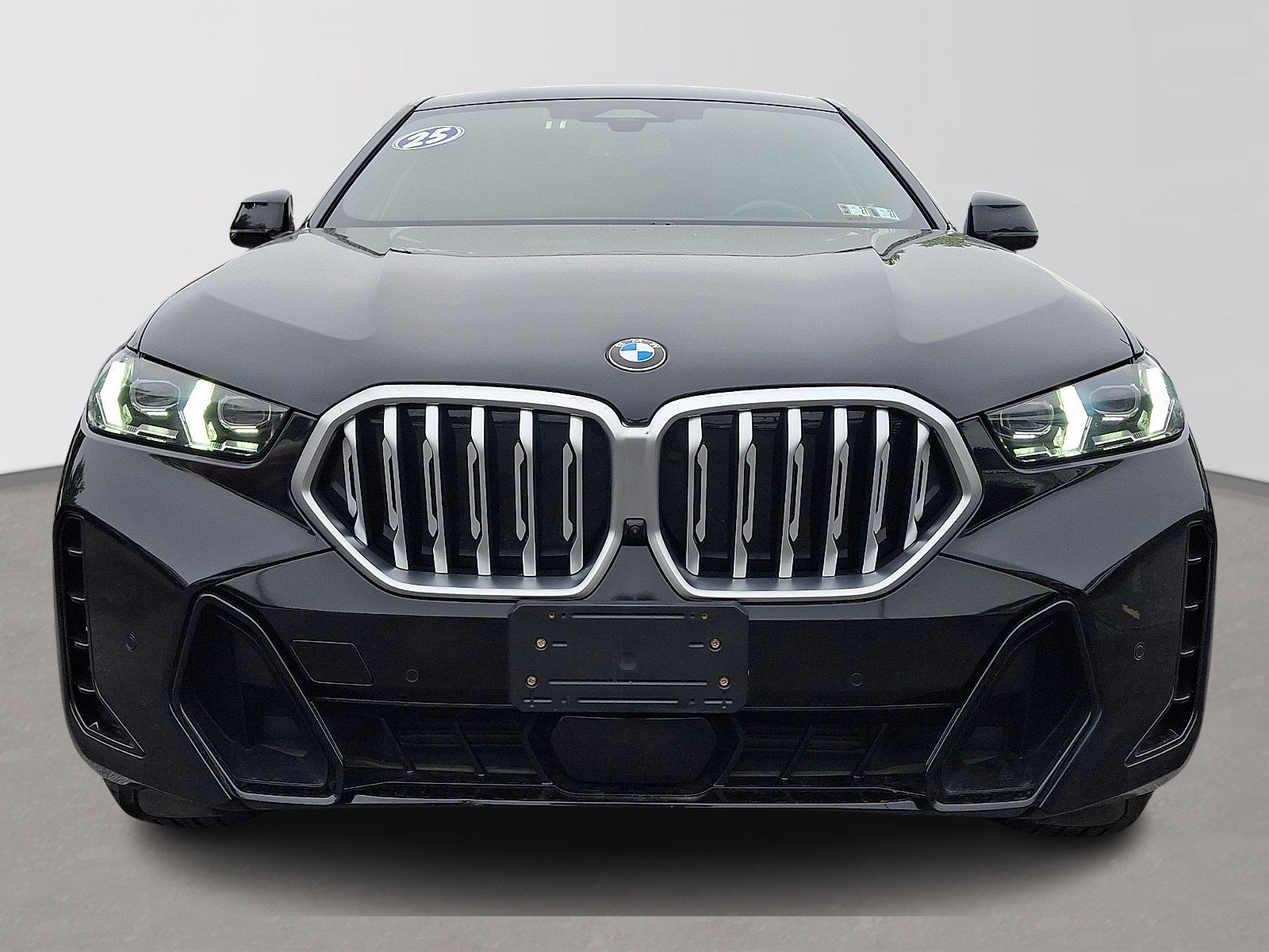 Used 2025 BMW X6 xDrive40i AWD/4WD image 2