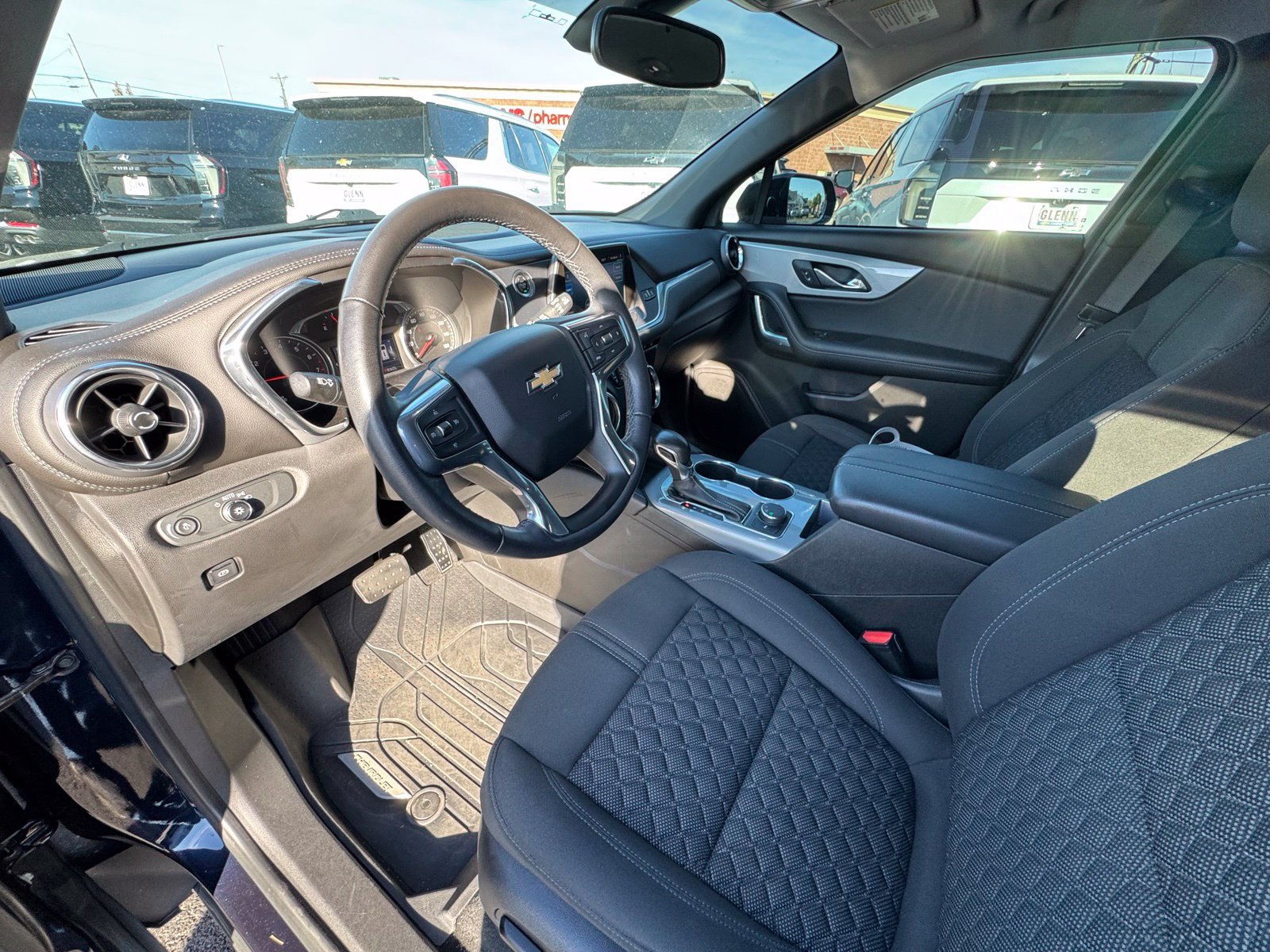 Used 2020 Chevrolet Blazer LT FWD image 14
