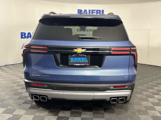 Used 2024 Chevrolet Traverse LT w/ LPO, Floor Liner Package FWD image 4