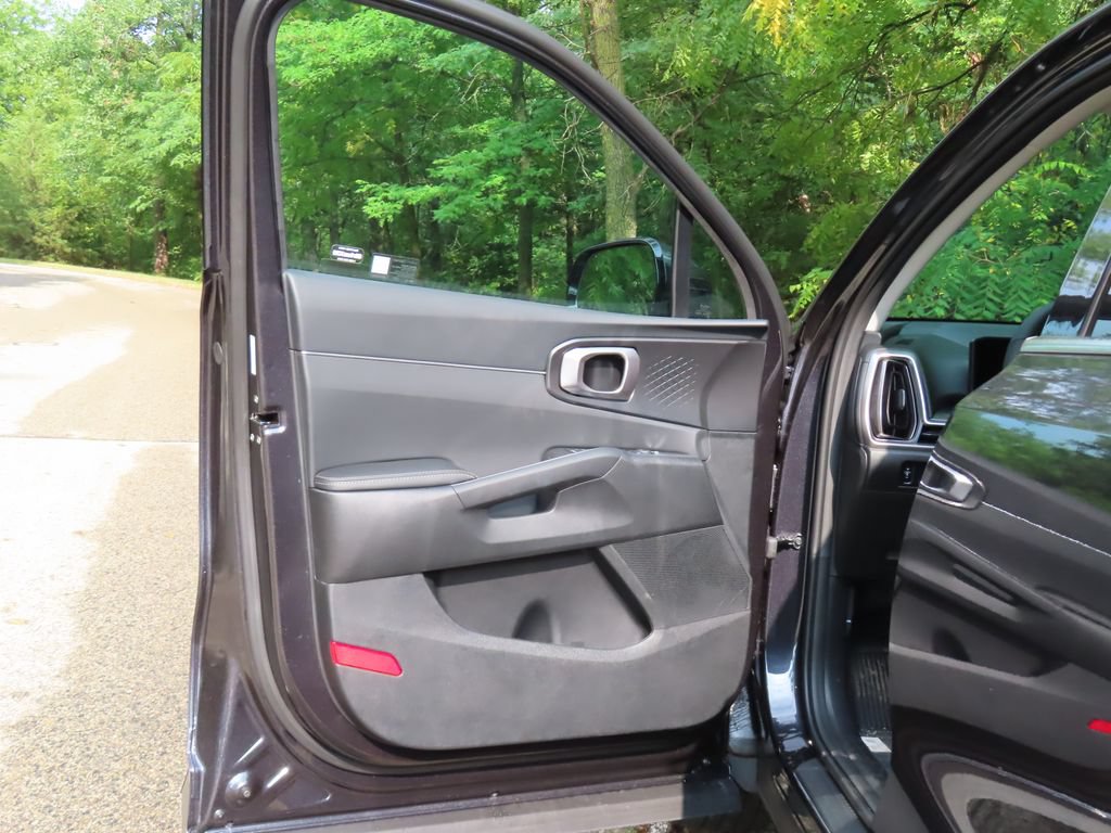 New 2026 Kia Sorento S w/ S Panoramic Sunroof Package FWD image 20