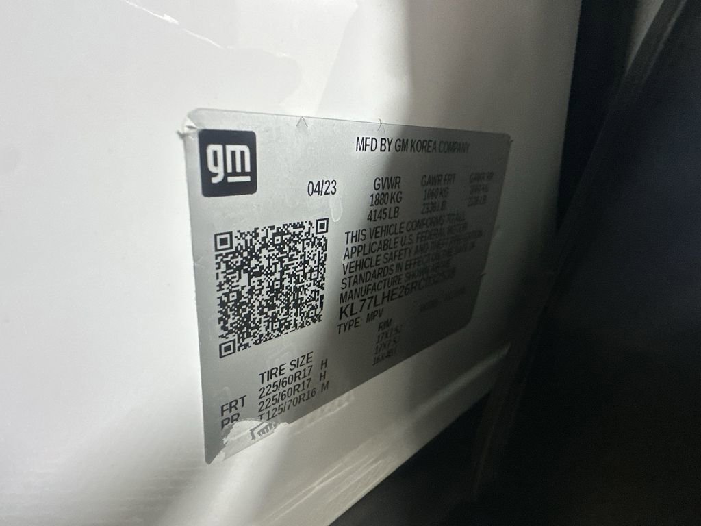 Used 2024 Chevrolet Trax LT w/ Driver Confidence Package FWD image 34