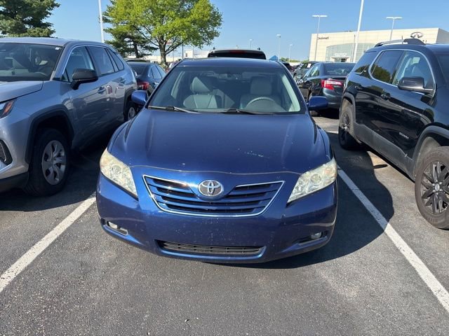 Used 2009 Toyota Camry XLE FWD image 2