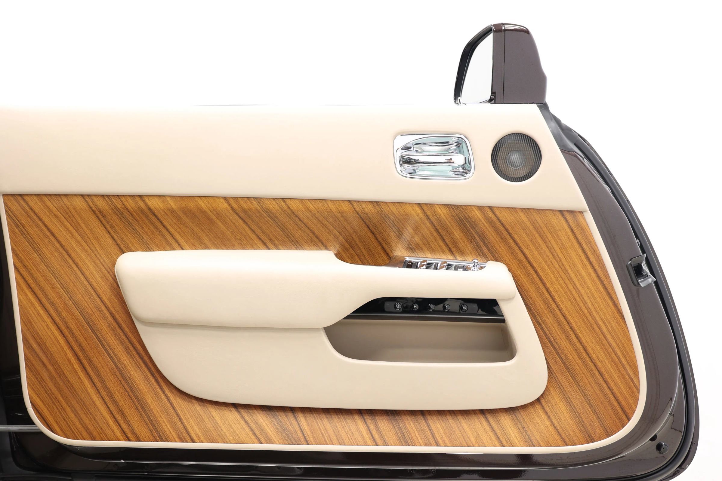 Used 2014 Rolls-Royce Wraith image 13