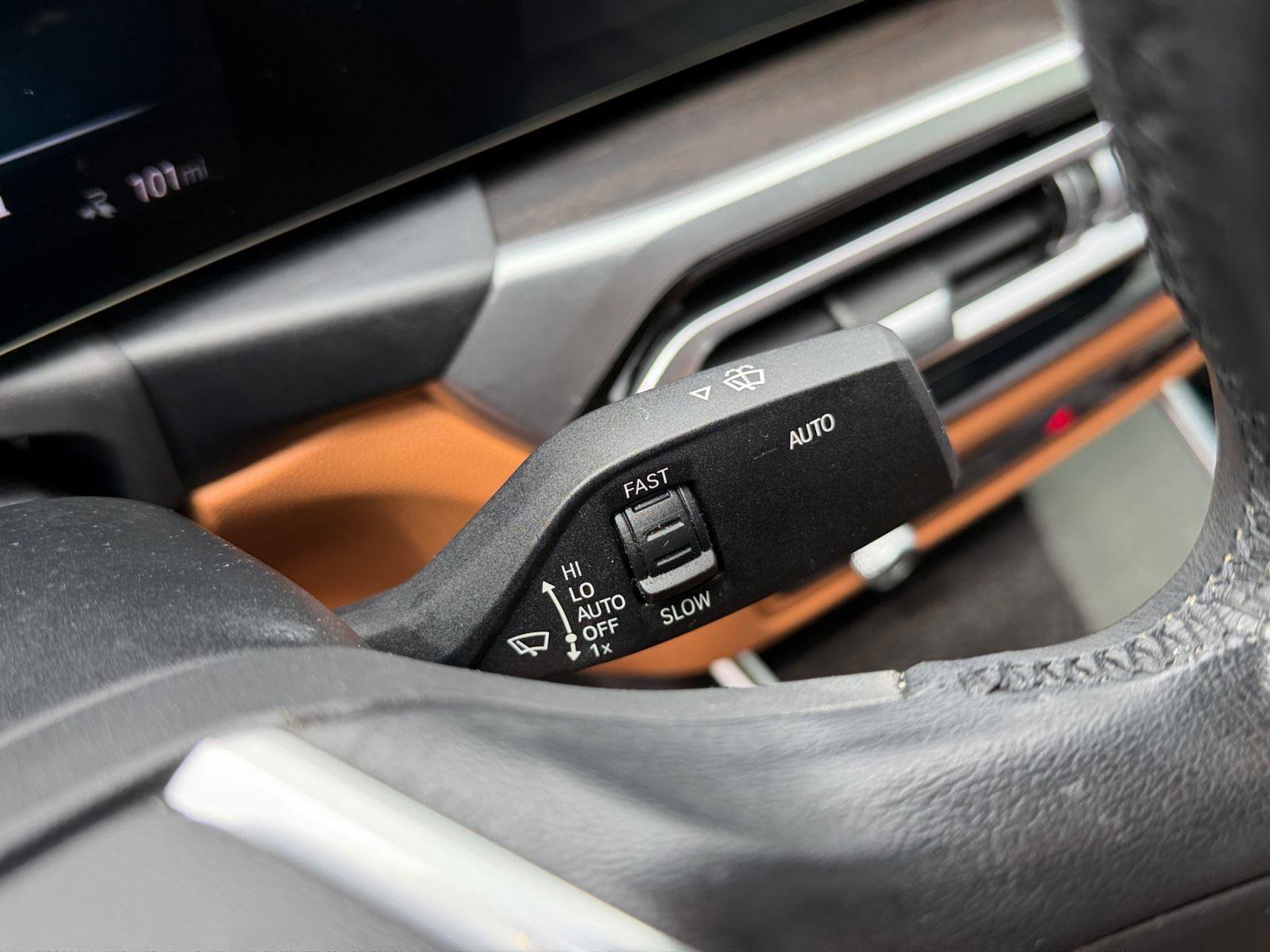 Used 2023 BMW i4 eDrive35 w/ Premium Package RWD image 27